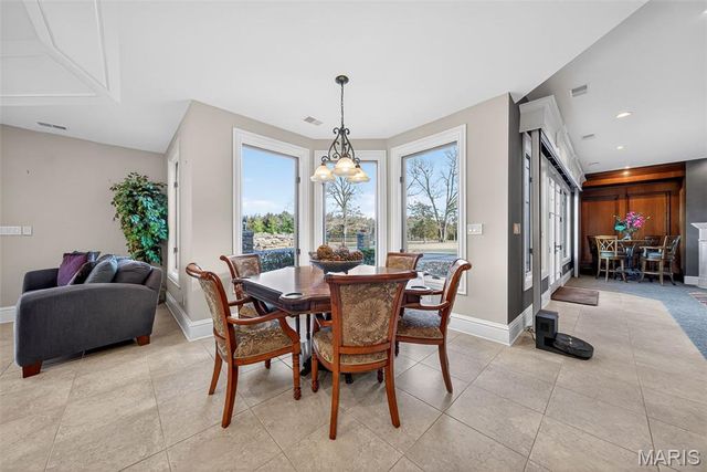 27499 Franklin Road, Wright City, MO 63390