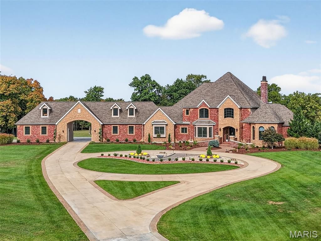 27499 Franklin Road, Wright City, MO 63390