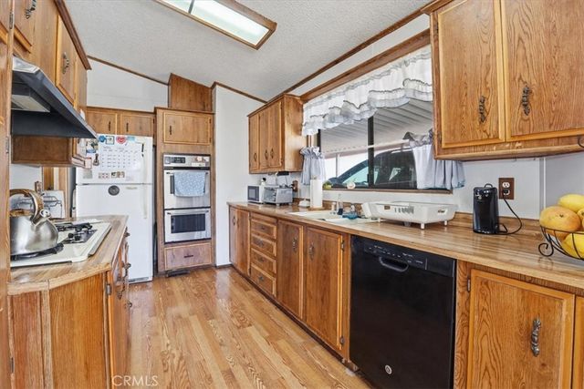 13381 Magnolia 124, Corona, CA 92879