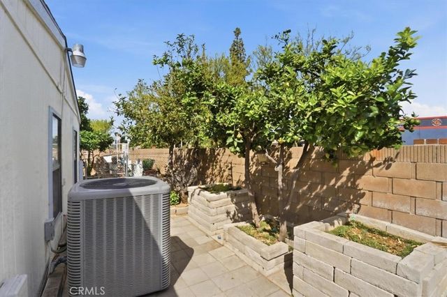 13381 Magnolia 124, Corona, CA 92879