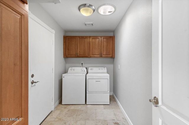 8466 E SAN BENITO Drive, Scottsdale, AZ 85258