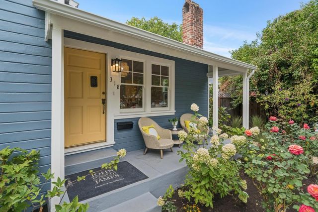 318 Oak Avenue, Redwood City, CA 94061