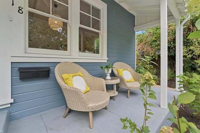 318 Oak Avenue, Redwood City, CA 94061