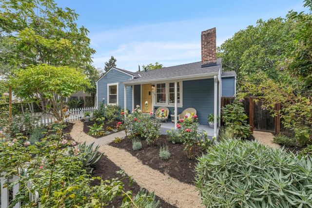 318 Oak Avenue, Redwood City, CA 94061
