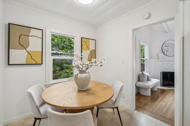 318 Oak Avenue, Redwood City, CA 94061
