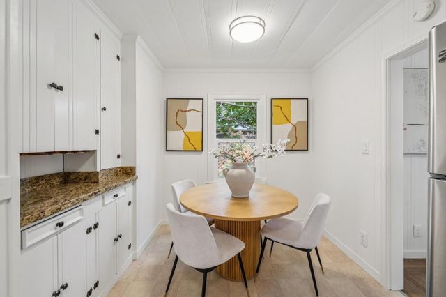 318 Oak Avenue, Redwood City, CA 94061