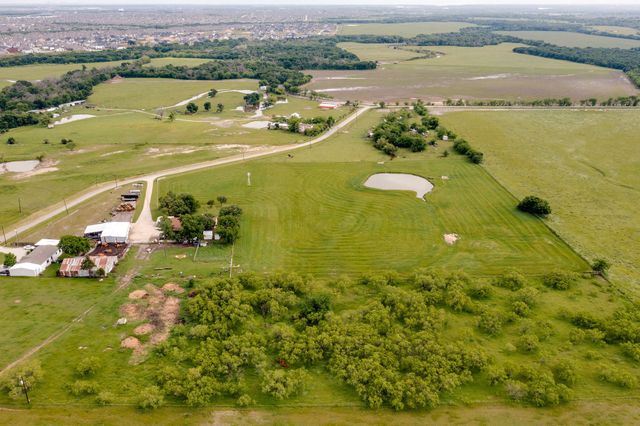 4773 Pure Country Lane, Aubrey, TX 76227