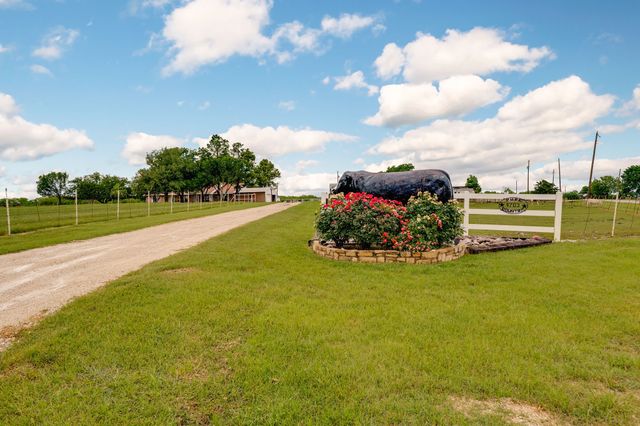 4773 Pure Country Lane, Aubrey, TX 76227