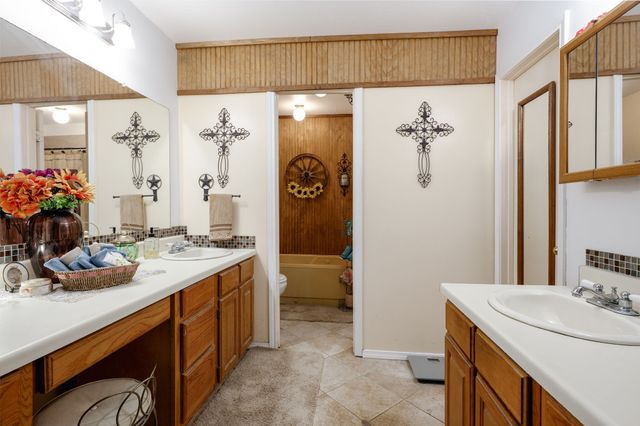 4773 Pure Country Lane, Aubrey, TX 76227