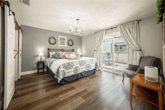 5620 Oak View Drive, Fort Worth, TX 76112