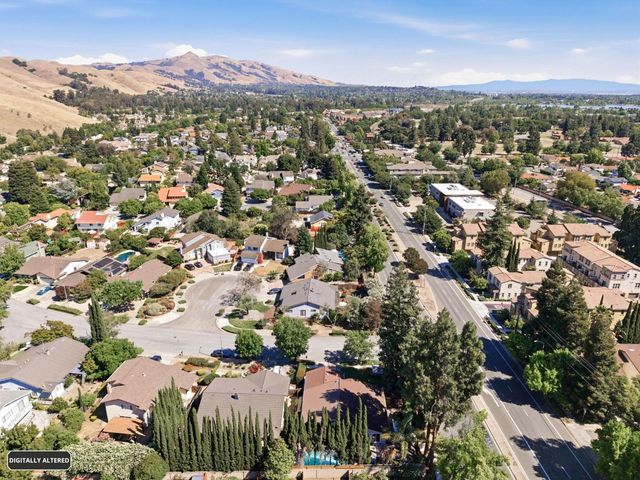 14 Viento Drive, Fremont, CA 94536