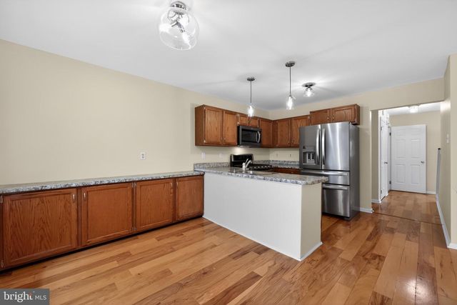 290 TULIP TREE CT, Blue Bell, PA 19422