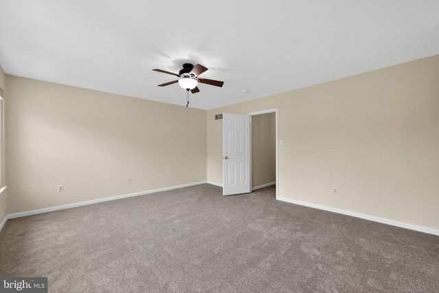 290 TULIP TREE CT, Blue Bell, PA 19422