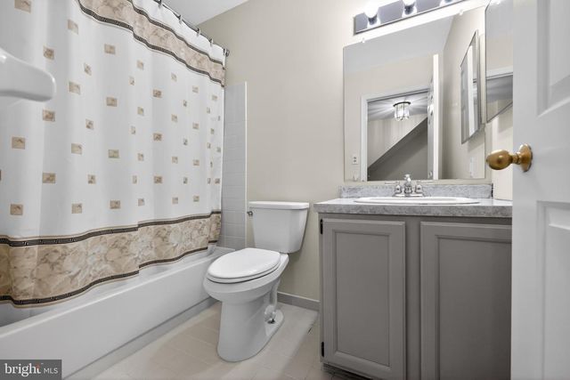 290 TULIP TREE CT, Blue Bell, PA 19422