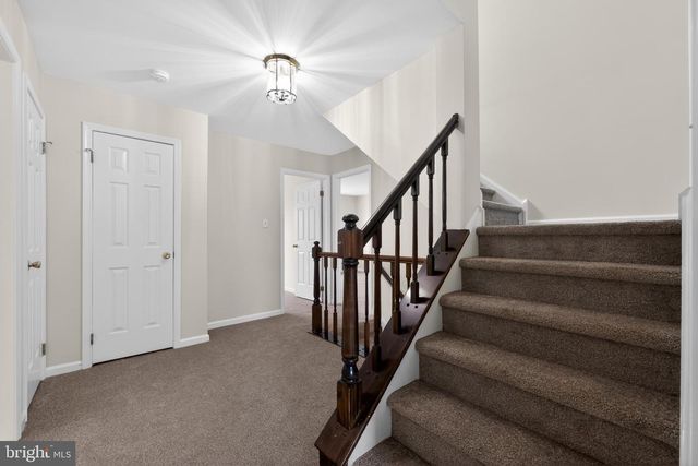 290 TULIP TREE CT, Blue Bell, PA 19422