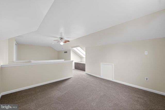 290 TULIP TREE CT, Blue Bell, PA 19422