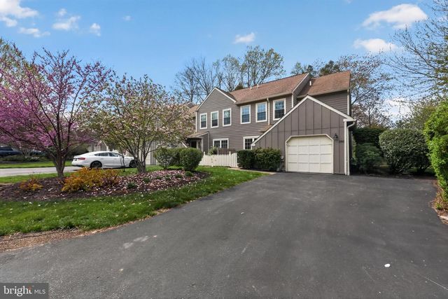 290 TULIP TREE CT, Blue Bell, PA 19422