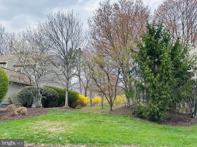 290 TULIP TREE CT, Blue Bell, PA 19422