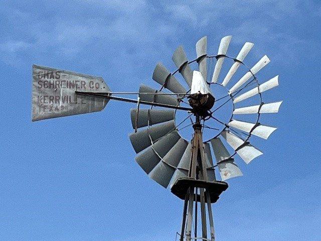 575 Yellowstone Lane, Hunt, TX 78024