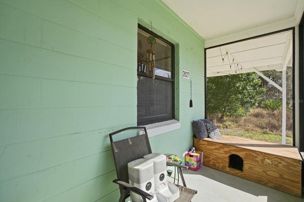 Image 3 of property listing at 2627 MYRTLE AVENUE, Mims, FL 32754