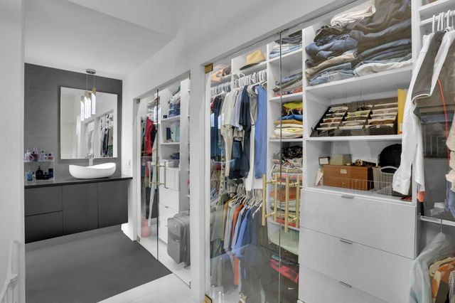 469 NW 38th Avenue, Deerfield Beach, FL 33442