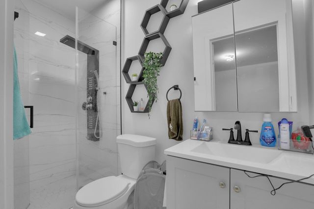 469 NW 38th Avenue, Deerfield Beach, FL 33442