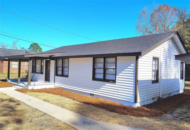 336 Brobston Street, Baxley, GA 31513