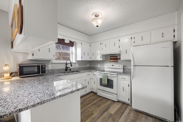 55 Oak Meadows Drive, Cabot, AR 72023