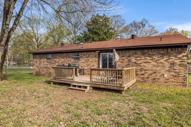 55 Oak Meadows Drive, Cabot, AR 72023