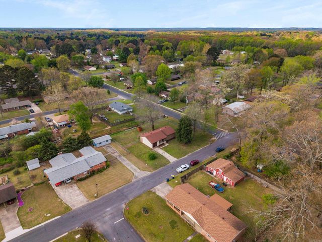 55 Oak Meadows Drive, Cabot, AR 72023