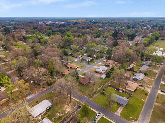 55 Oak Meadows Drive, Cabot, AR 72023
