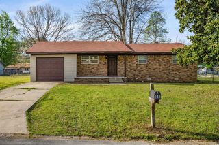 55 Oak Meadows Drive, Cabot, AR 72023