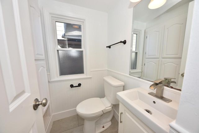 918 Cedar STREET, West Bend, WI 53095