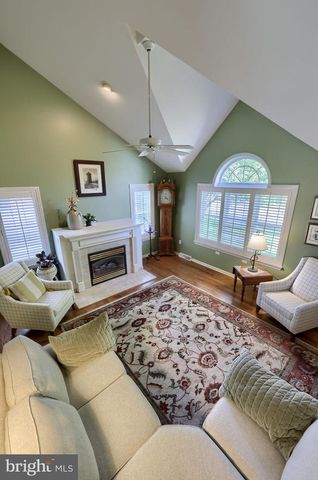 105 PLUMERIA PL, Lancaster, PA 17602