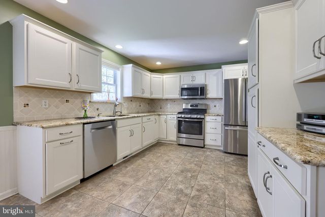 105 PLUMERIA PL, Lancaster, PA 17602