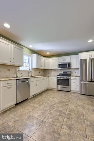 105 PLUMERIA PL, Lancaster, PA 17602