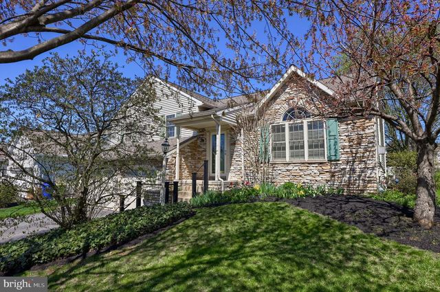 105 PLUMERIA PL, Lancaster, PA 17602
