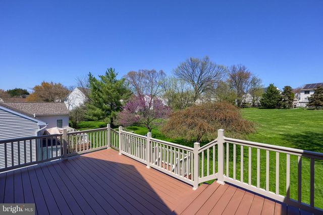 105 PLUMERIA PL, Lancaster, PA 17602