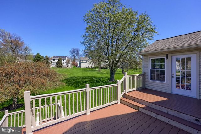 105 PLUMERIA PL, Lancaster, PA 17602