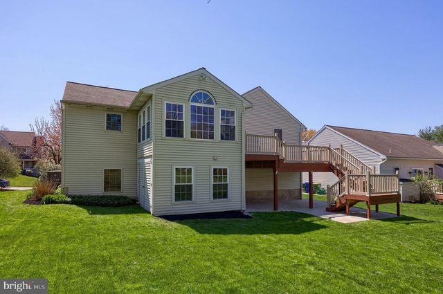 105 PLUMERIA PL, Lancaster, PA 17602