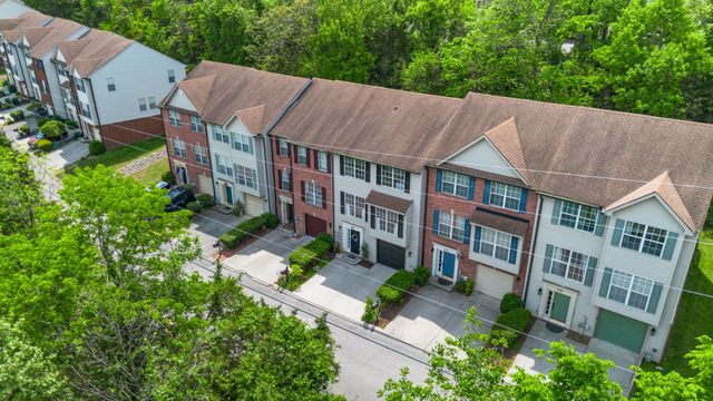 480 Huntington Ridge Dr, Nashville, TN 37211