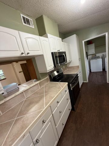 18014 Tydings Road, Justin, TX 76247