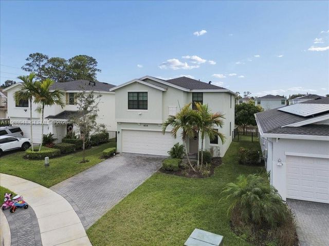 6018 Henderson Way, West Palm Beach, FL 33415