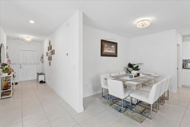 6018 Henderson Way, West Palm Beach, FL 33415