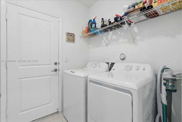 6018 Henderson Way, West Palm Beach, FL 33415