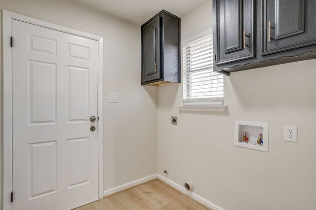 824 Sandpiper Drive, Denton, TX 76205