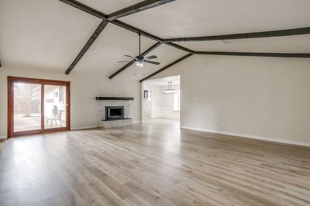 824 Sandpiper Drive, Denton, TX 76205