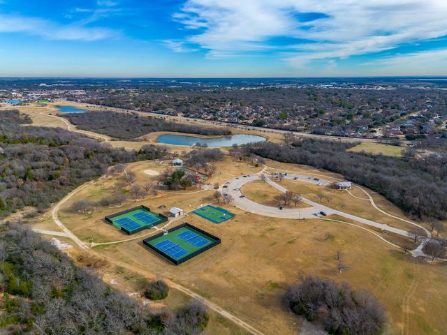 824 Sandpiper Drive, Denton, TX 76205