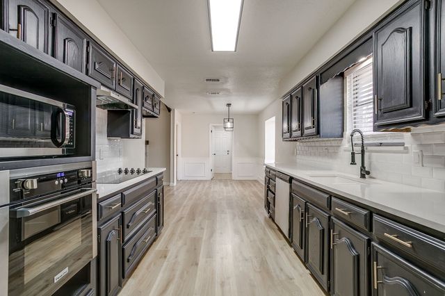 824 Sandpiper Drive, Denton, TX 76205