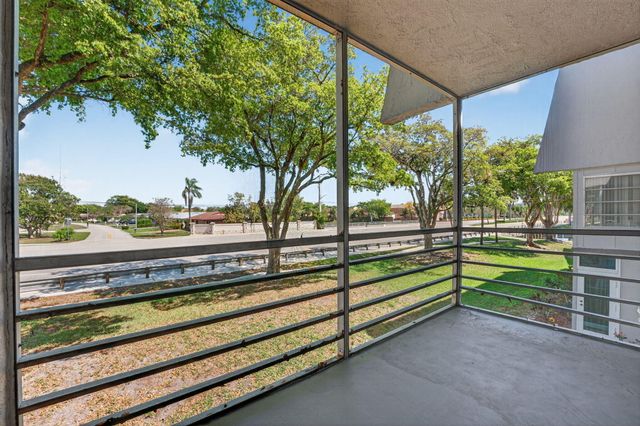 9081 Lime Bay Boulevard, Tamarac, FL 33321